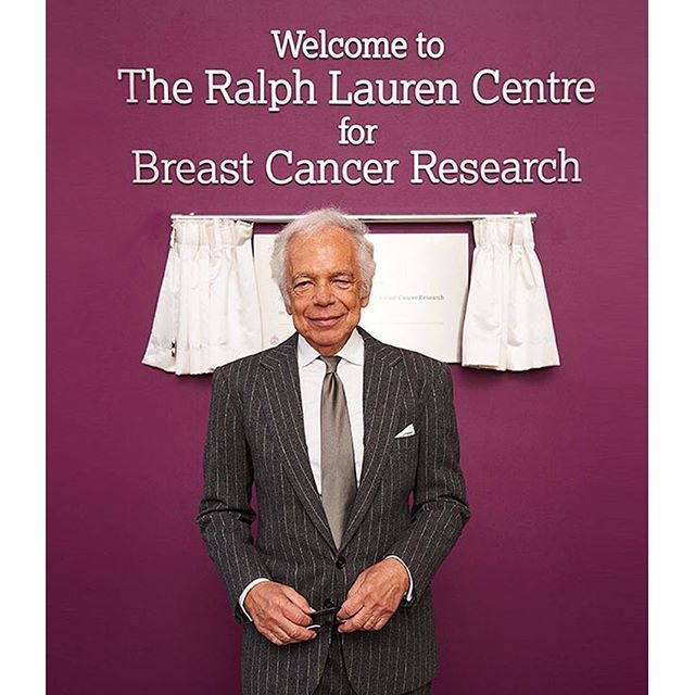 Ральф Лорен хөхний хавдар судлалын төв нээлээ.

Ralph Lauren opens Breast Cancer Centre.

#ralphlauren #breastcancer