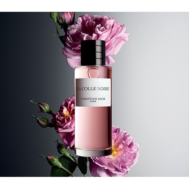 Christian Dior-ын La Collection Privee цувралын шинэ үнэртэн.

La Colle Noire Christian Dior perfume - a new fragrance for women.

@dior #lacollenoire #perfume #fragrance