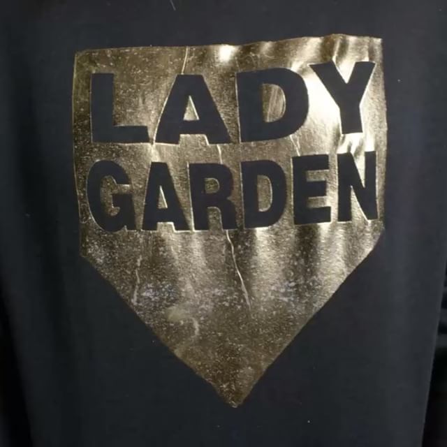  What do you call yours?  @gynaecancerfund @blackscore @cdelevingne @poppydelevingne @gregwilliamsphotography @missmikasimmons @inparlour #ladygardencampaign #silentnomore