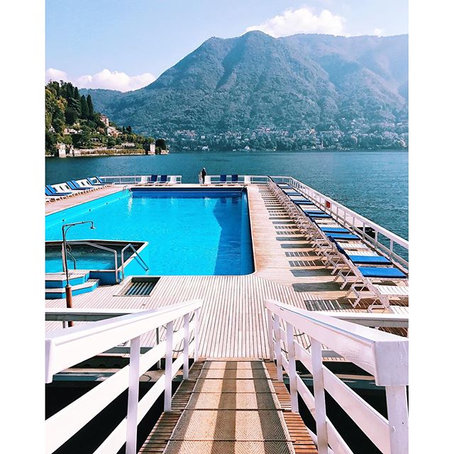 The original floating pool on Lake Como  