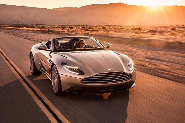 Жеймс Бондод таалагдана: Aston Martin DB11 Volante загвар танилцуулагдлаа.

James Bond Would Approve of Aston Martin s Stunning DB11 Volante Convertible.

#AstonMartin #DB11 #VolanteConvertible