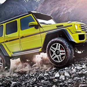 Mercedes Benz: G500 4×4 Squared