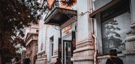 Монголын анхны премиум ликёр дэлгүүр Aurug 5 жилийн ойгоо тэмдэглэж байна