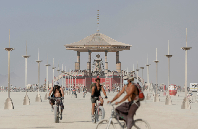 Burning Man 2019: Хамгийн ер бусын инсталляцууд