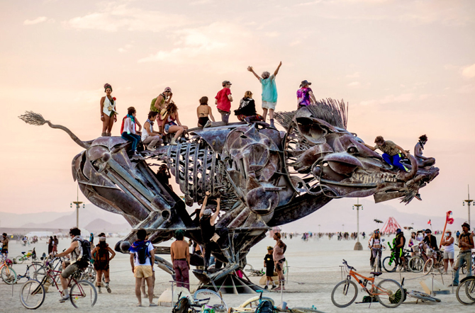 Burning Man наадам түүхэндээ анх удаа цуцлагдлаа