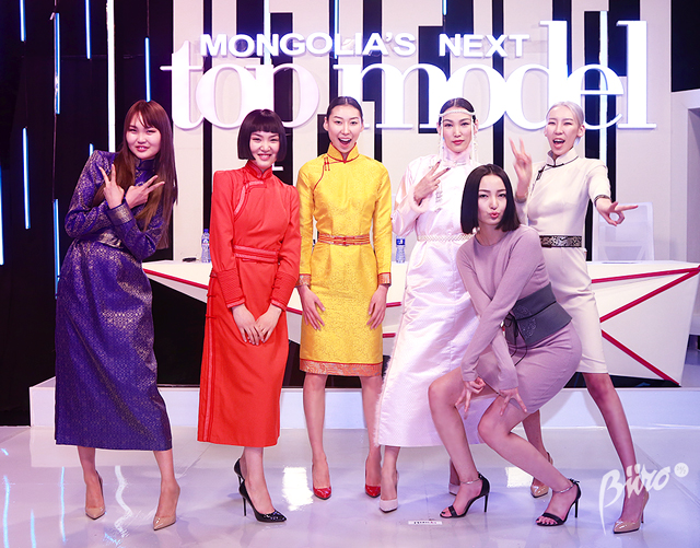 Бюро 24/7 Playlist: Mongolia's Next Top Model шоуны дуунууд